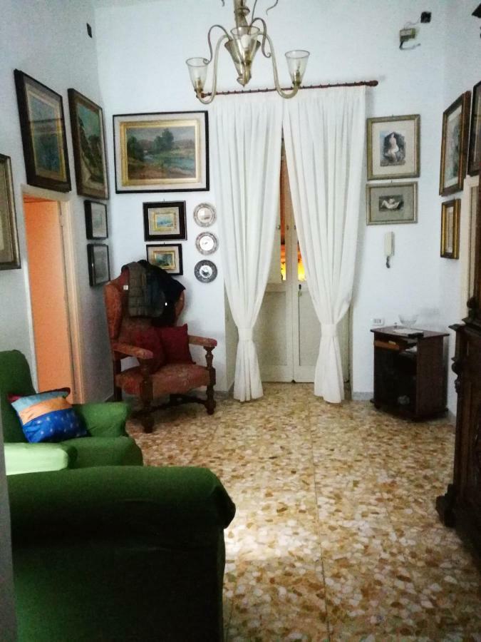 Arturo'S House Apartment Наполи Екстериор снимка